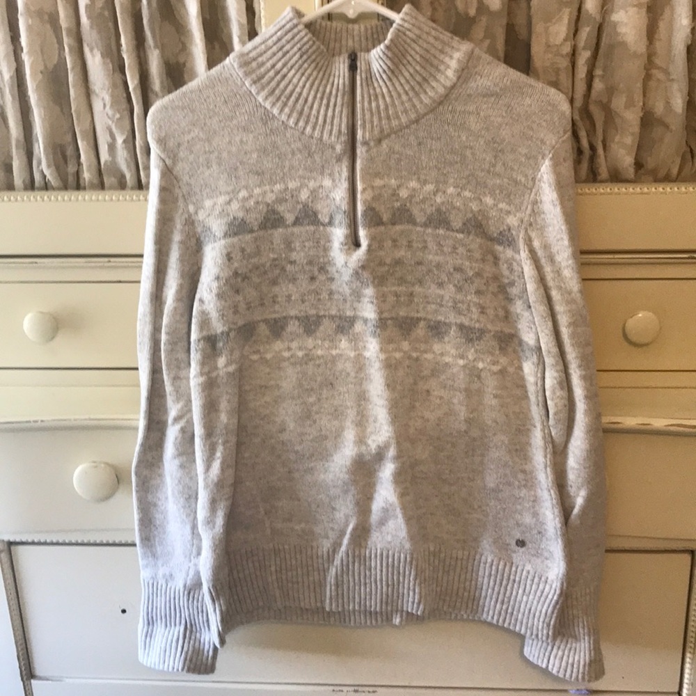 Eddie Bauer sweater